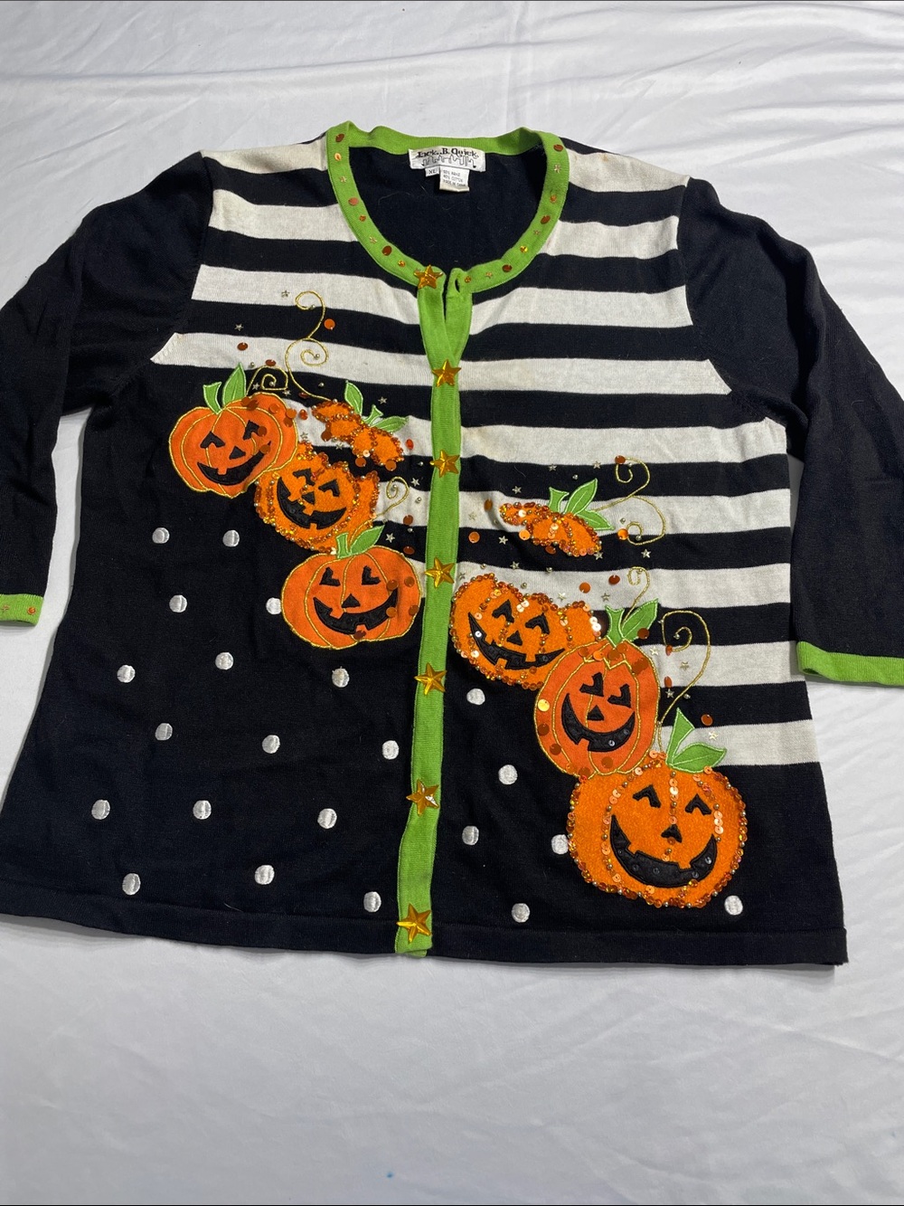 VTG Jack B. Quick Black and White Halloween Pumpkin Cardigan Sweater XL. Spots.